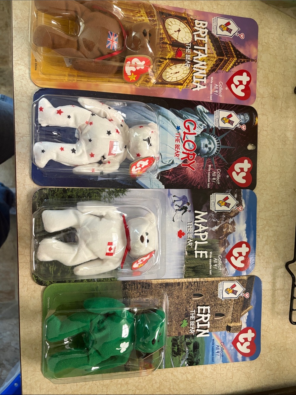 Ty Beanie Buddies Multi-Pack – Brown, White, Green, White/Red Accents